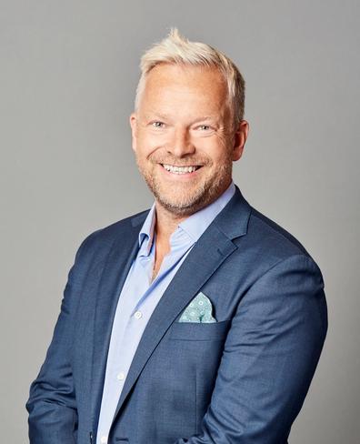Tom Christopher Sand