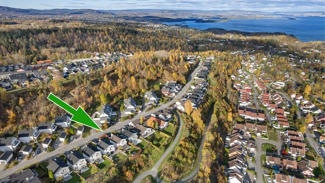 Boligen ligger høyt og luftig til på feltet