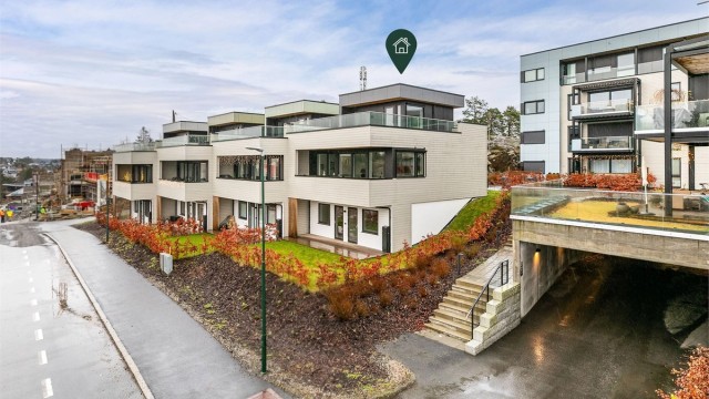 Velkommen til Batteriveien 45 - formidlet av Krogsveen. Fotograf; Børge Oppegård.