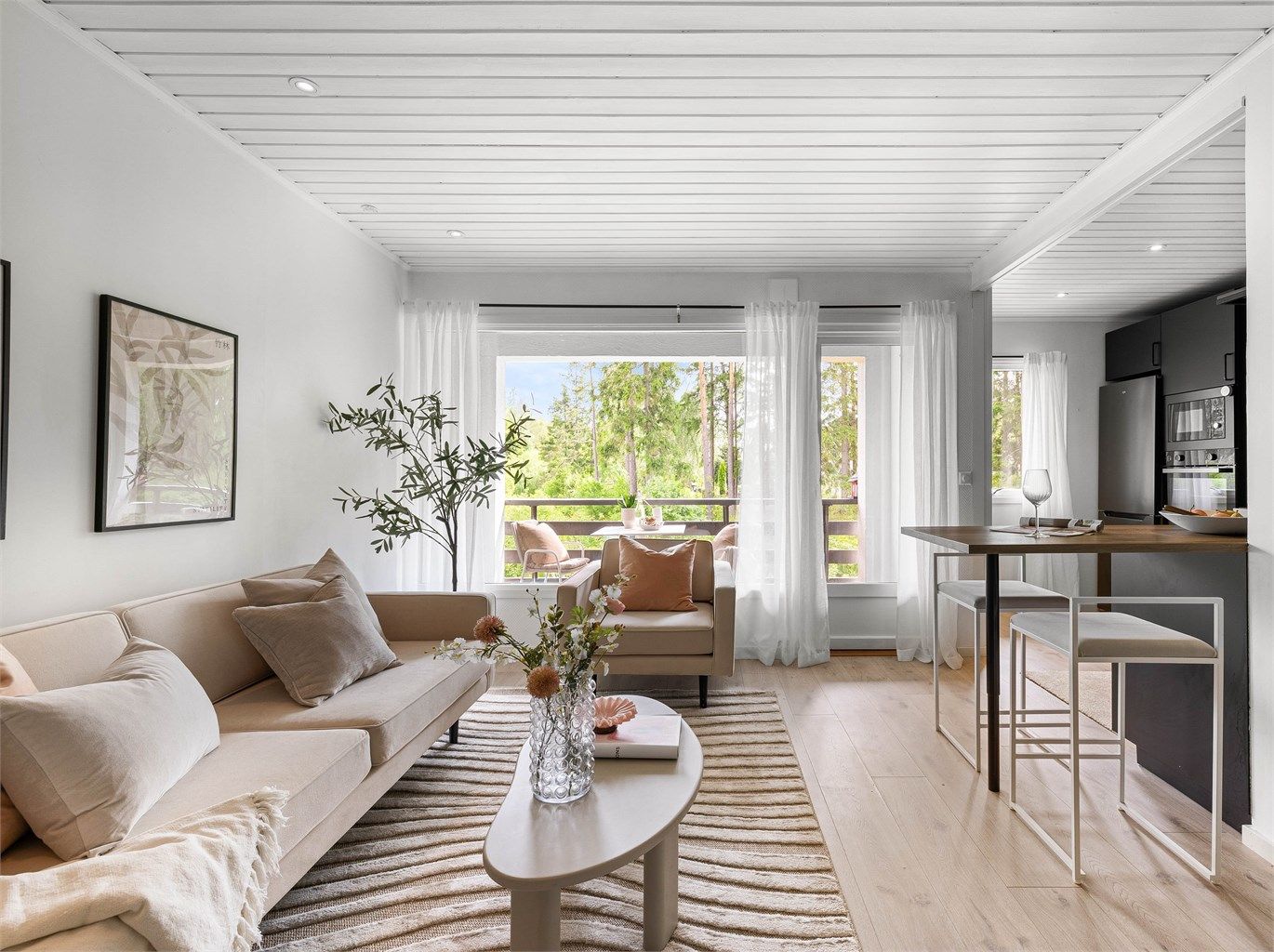 Apolloveien 27C blir presentert av Jørgen Sande Johansen i Krogsveen