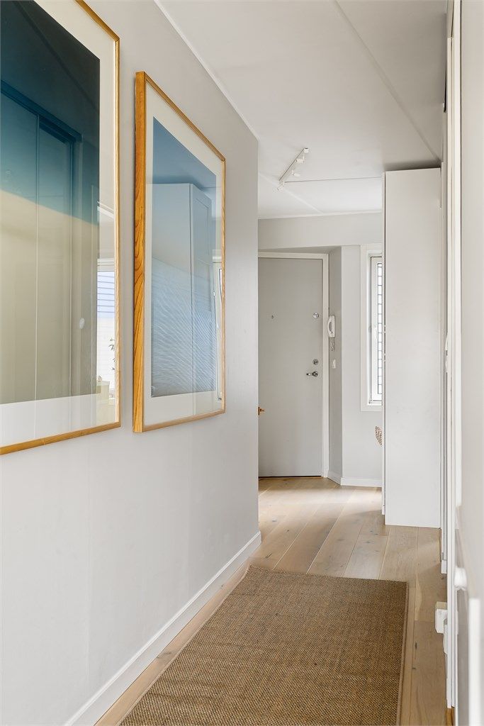 Ofte er oppbevaringsplass et problem - det er ikke tilfelle i denne leiligheten! 