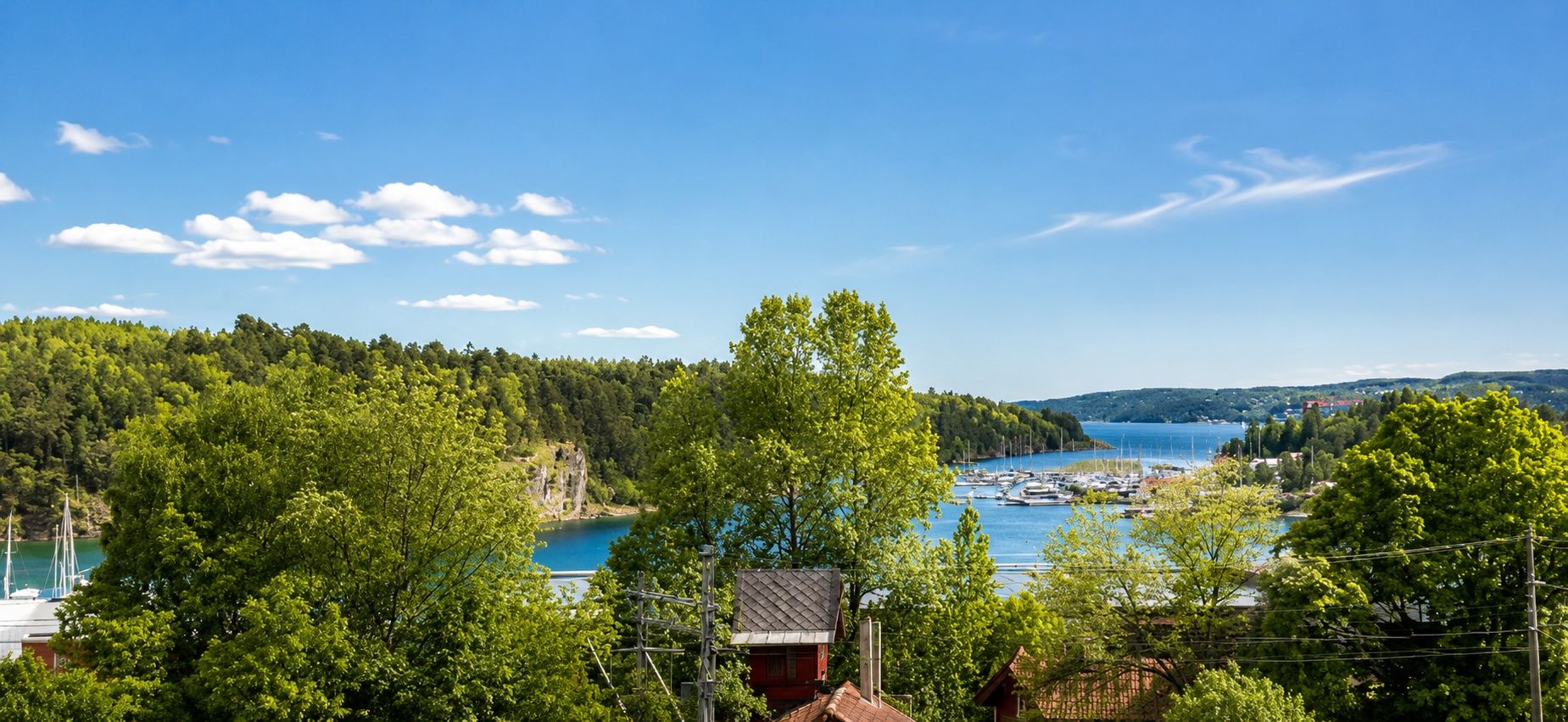 Boligen har flotte kvaliteter og en sjønær beliggenhet