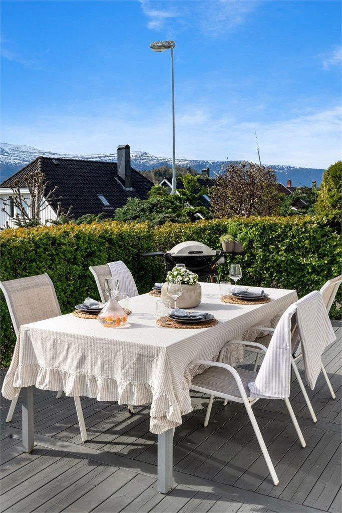 En fin plass for måltider utendørs