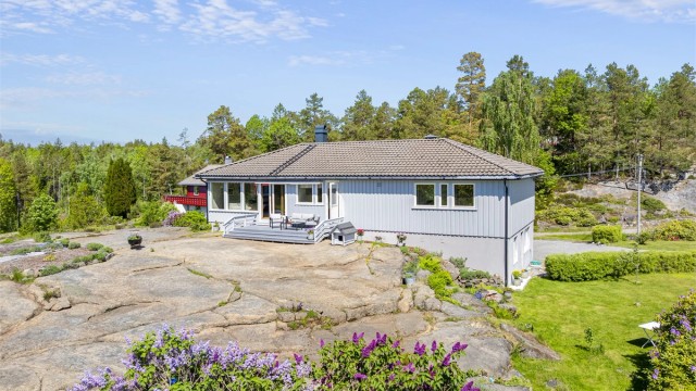 Tomten er på hele 3,7 mål.