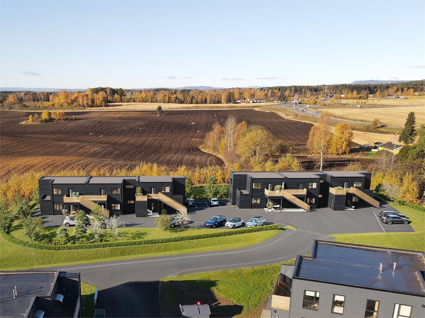 Hus 1 består av 6 eierleiligheten, alle 3-roms på 50 kvm. Illustrasjonsbilde og avvik vil forekomme. 