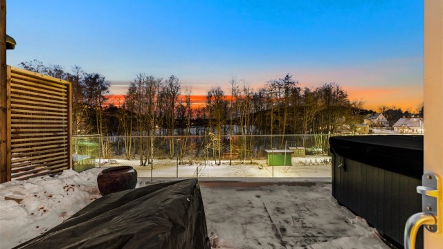 Kveldsstemning vinterstid på takterrassen