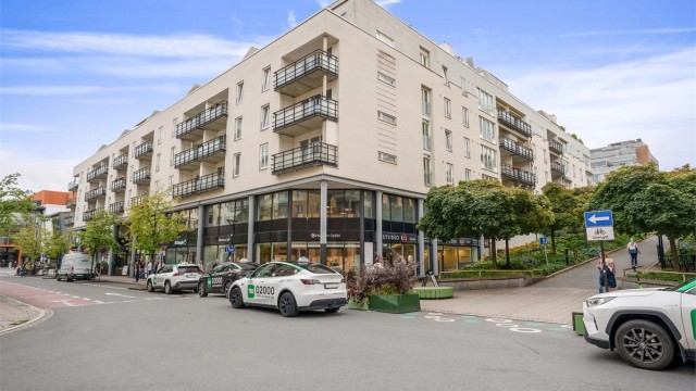 Leiligheten har en meget sentral beliggenhet midt i Sandvika
Fotofirma: Zovenfra