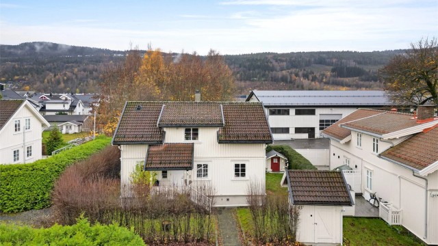 Velkommen til Øvre Eikervei 43G! Foto: Ole Thorgeir Solheim Thoresen