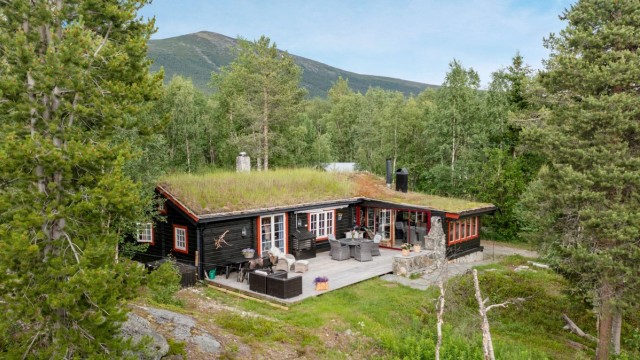 Velkommen til Nørdre Søreinbu 46 presentert av Eiendomsmegler Harald Osdal