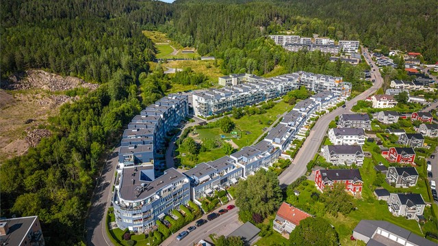 Setter du pris på umiddelbar nærhet til marka og enkel adkomst til sentrum Da er Årvollskogen et fantastisk alternativ! - her snakker vi hverdagsidyll året rundt!