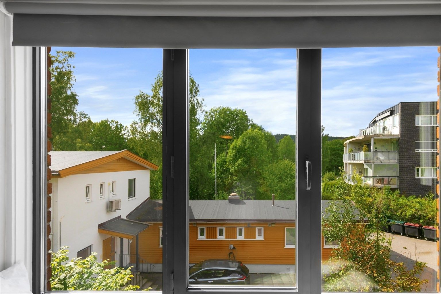 Her bor du med Sognsvann som nærmeste nabo og Nordmarka rett utenfor døren.