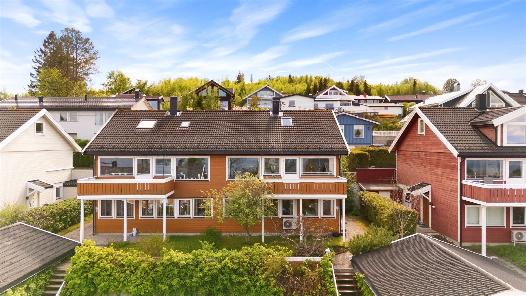 For den aktive finnes flere idretts- og treningstilbud i nærheten. Viksletta stadion, Malvikhallen, Lillesand Treningsstudio og Fitnesspoint Malvik ligger alle innen kort kjøreavstand.