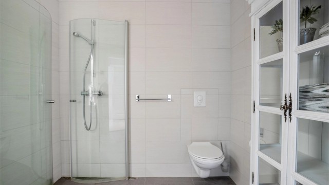 Gulvvarme på badet gir en behagelig start på dagen.