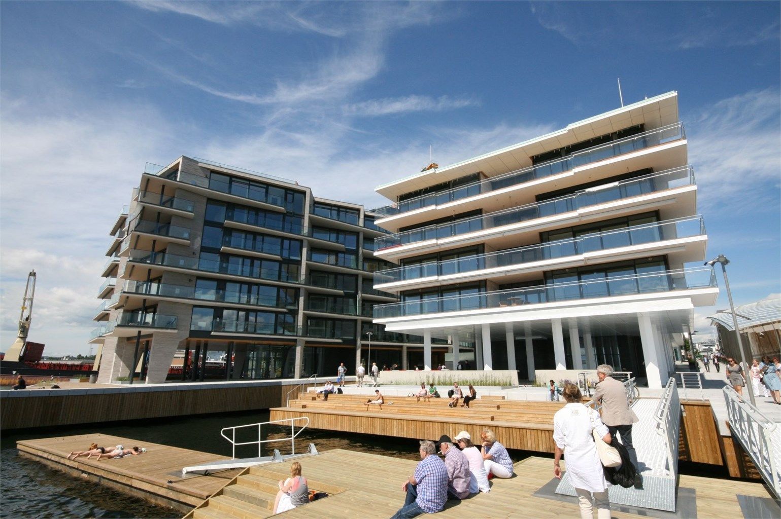 Meget pen 2-roms leilighet med pen utsikt i 7 etg - Heis - Stor balkong.