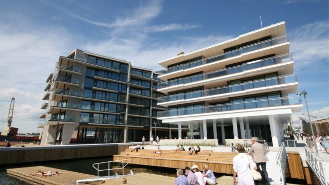 Meget pen 2-roms leilighet med pen utsikt i 7 etg - Heis - Stor balkong.