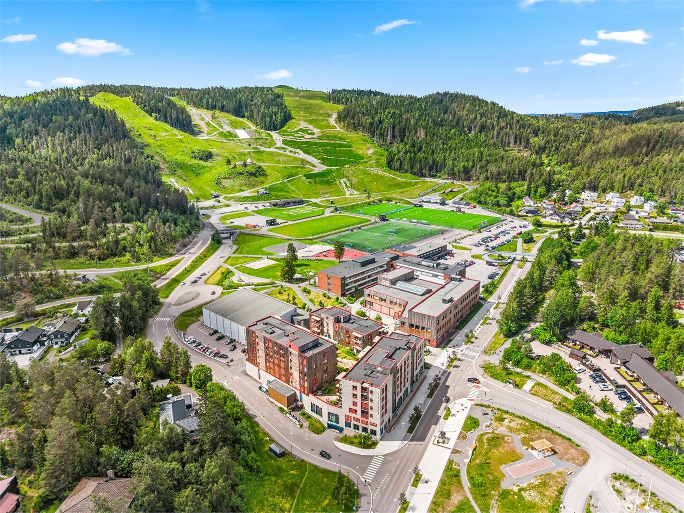 Oversikt over det nye boligfeltet og dets sentrale plassering ved Marikollen.