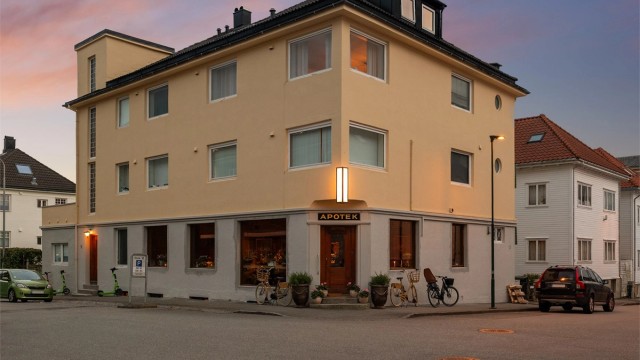 I det gamle apoteket på Storhaug er det nylig åpnet nabolags café