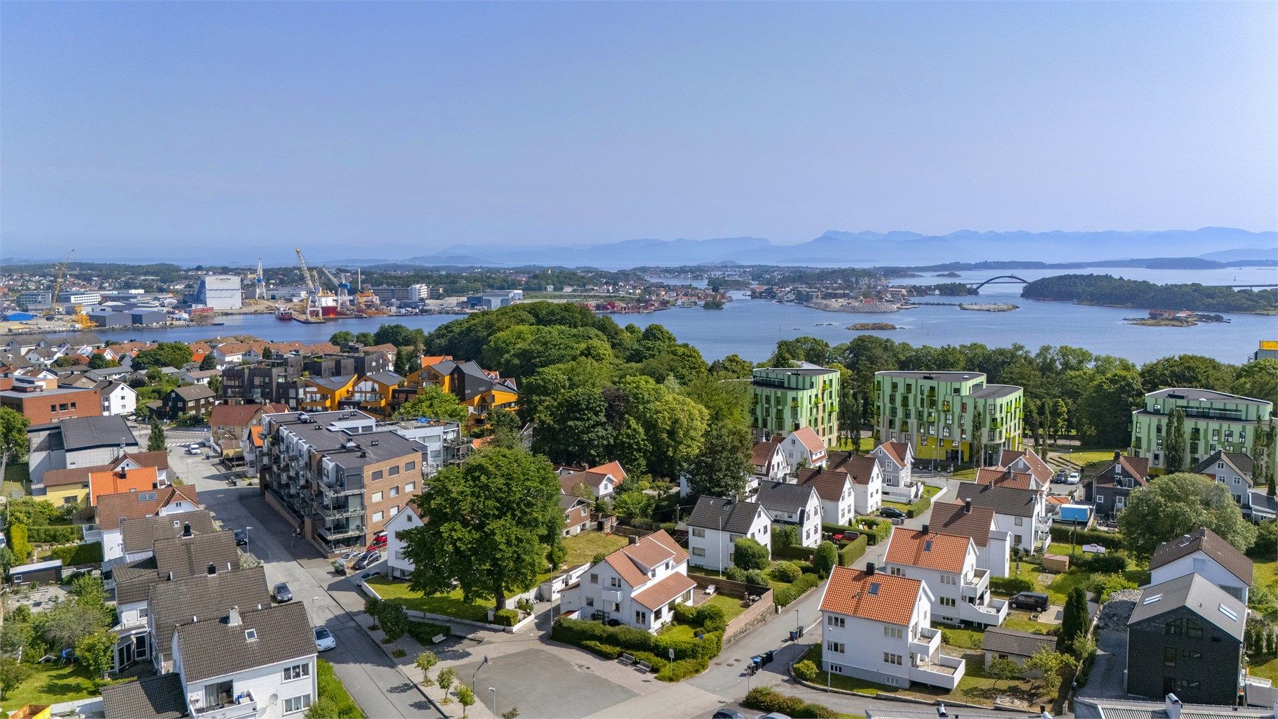 Kort gange til sentrums utallige fasiliteter. 