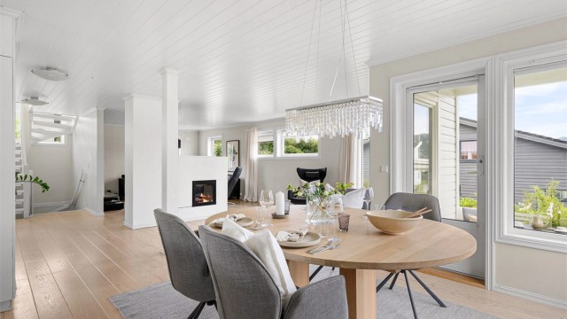 Lene Hviding v/Krogsveen har gleden av å presentere Dykjelveien 26A.