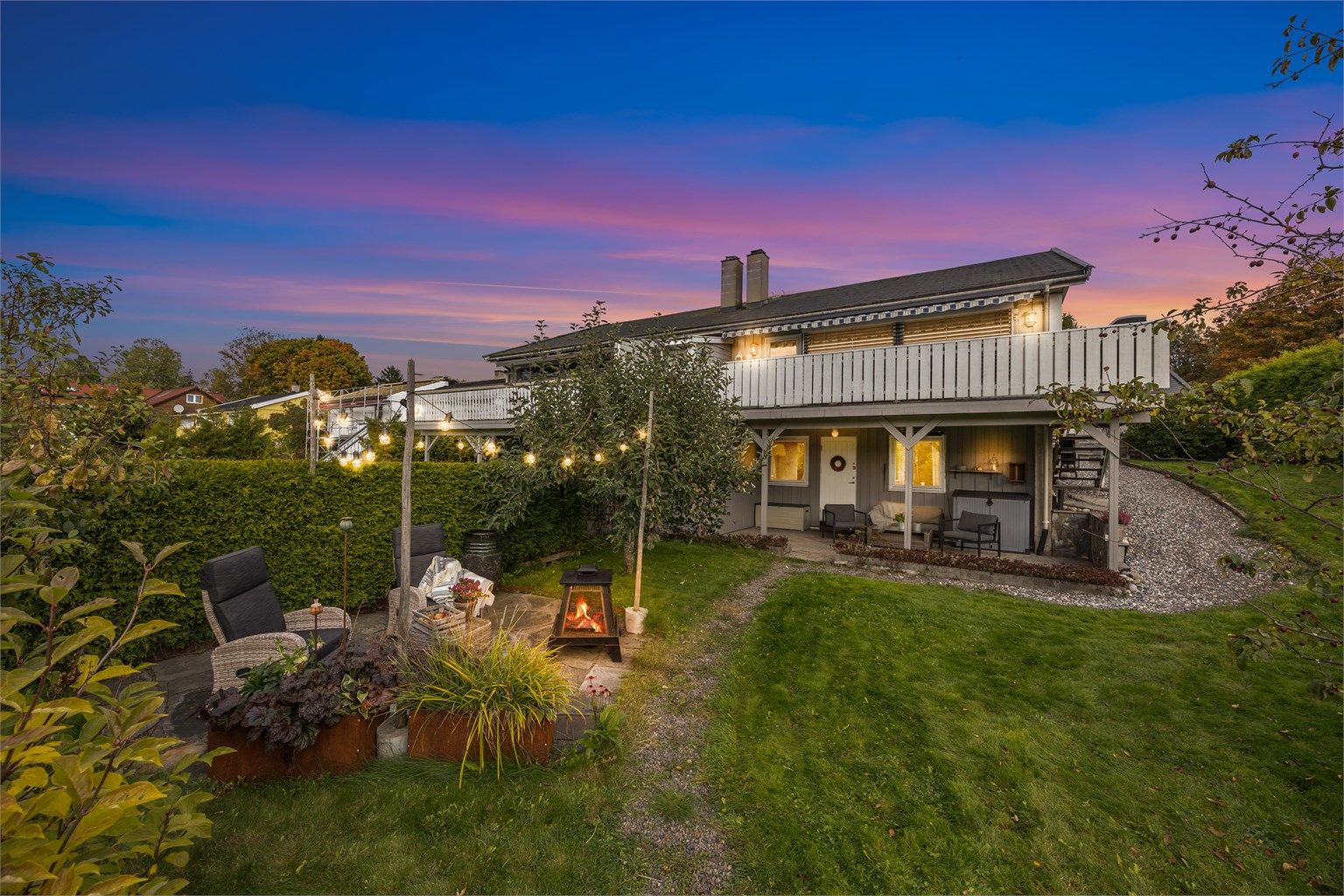 Velkommen til Moengveien 25B! Presenteres av Silje Frankplads v/ Krogsveen avd. Skedsmokorset