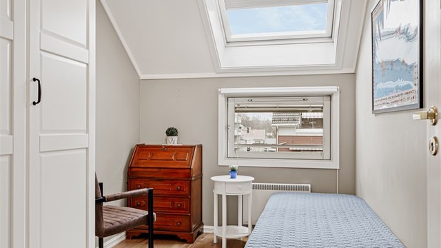 Soverom 2 egner seg godt som barnerom, gjesterom eller kontor.