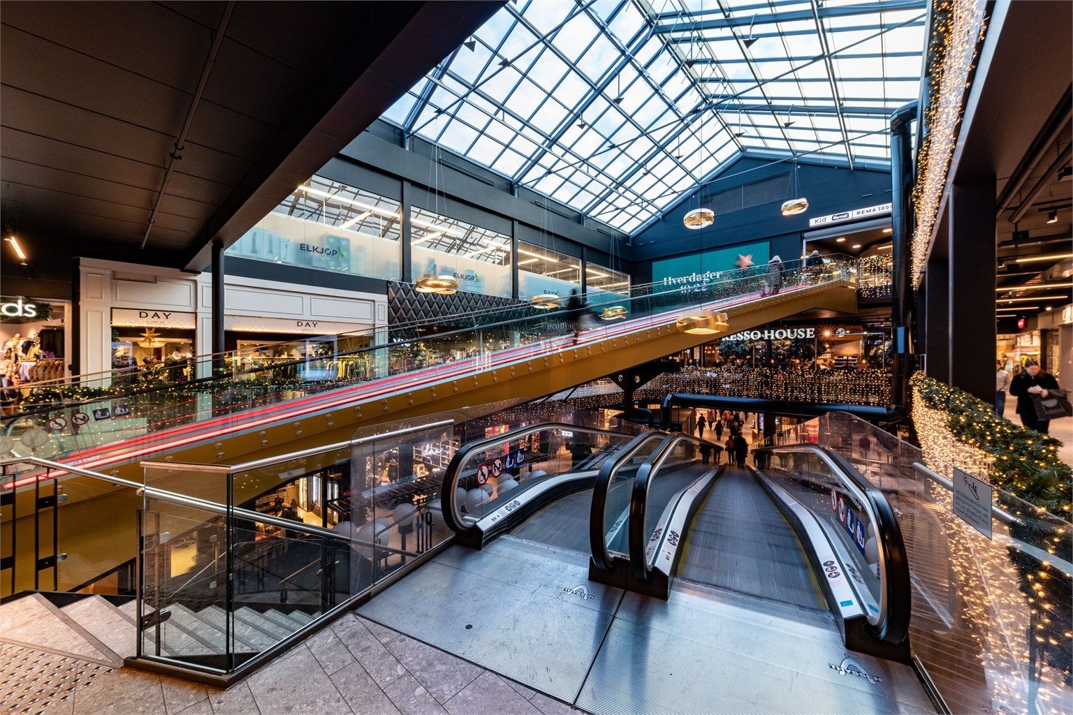 Ski Storsenter, et av regionens største kjøpesentre med over 140 butikker.