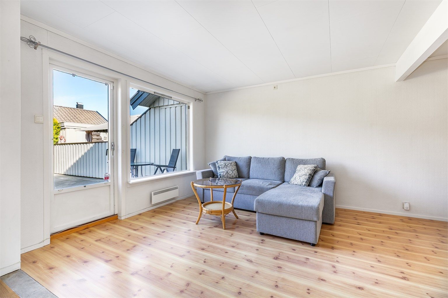 Stuen i sin nåværende størrelse er oppmålt til hele 36 kvm. 