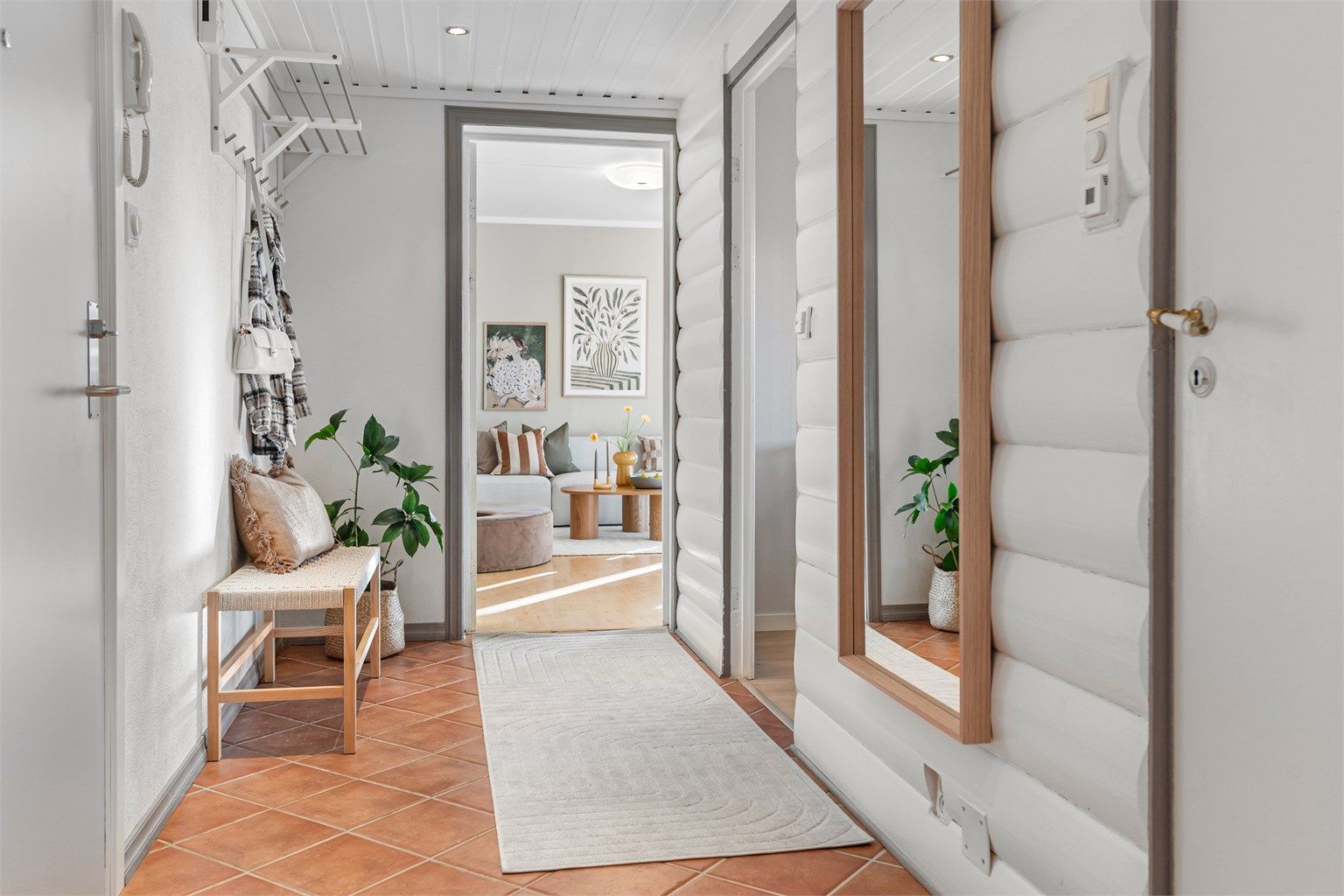 - Velkommen inn til en hyggelig visning -