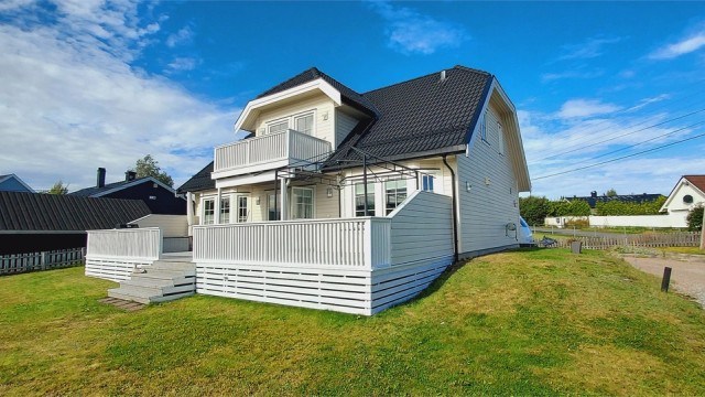 Boligen i sommerdrakt