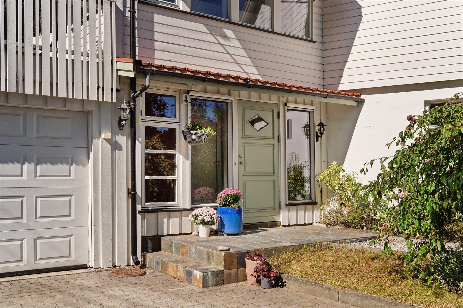 Trivelig inngangsområde til boligens hoveddel 