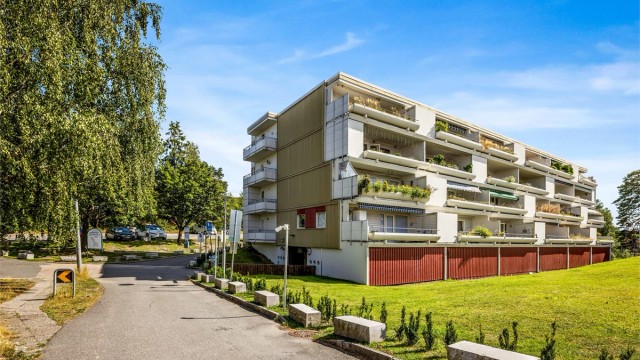 Velkommen til Lofsrudhøgda 263! - Presentert av Anne Aartun v/ Eiendomsmegler Krogsveen. Foto: Bjørnar Solberg.