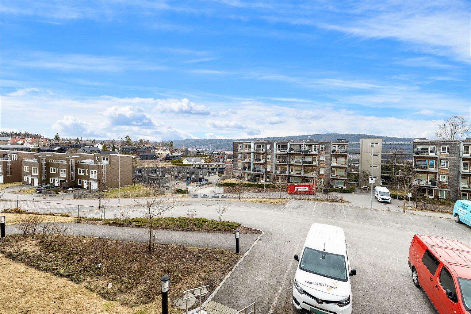 Utsikt fra inngangssiden av leiligheten