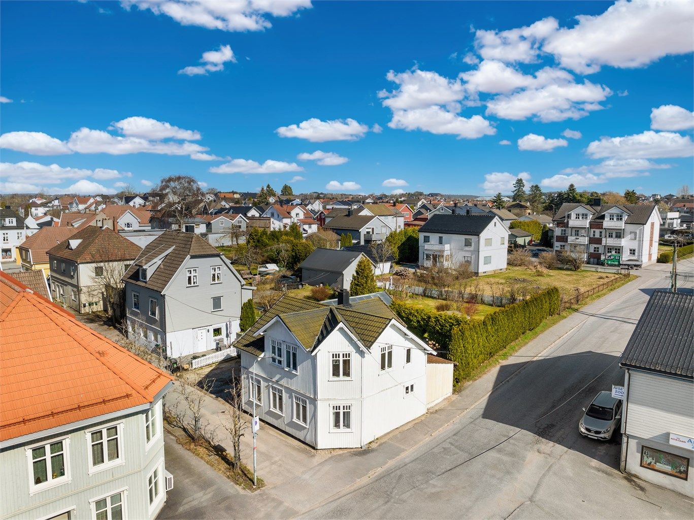 Kinogaten 10 presenteres av Amir Pedersen-Paydar i Krogsveen.