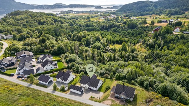 Tilbaketrukket område med omkringliggende landbruksarealer og naturvernområde.
Foto: Stine Prøitz Jørgensen