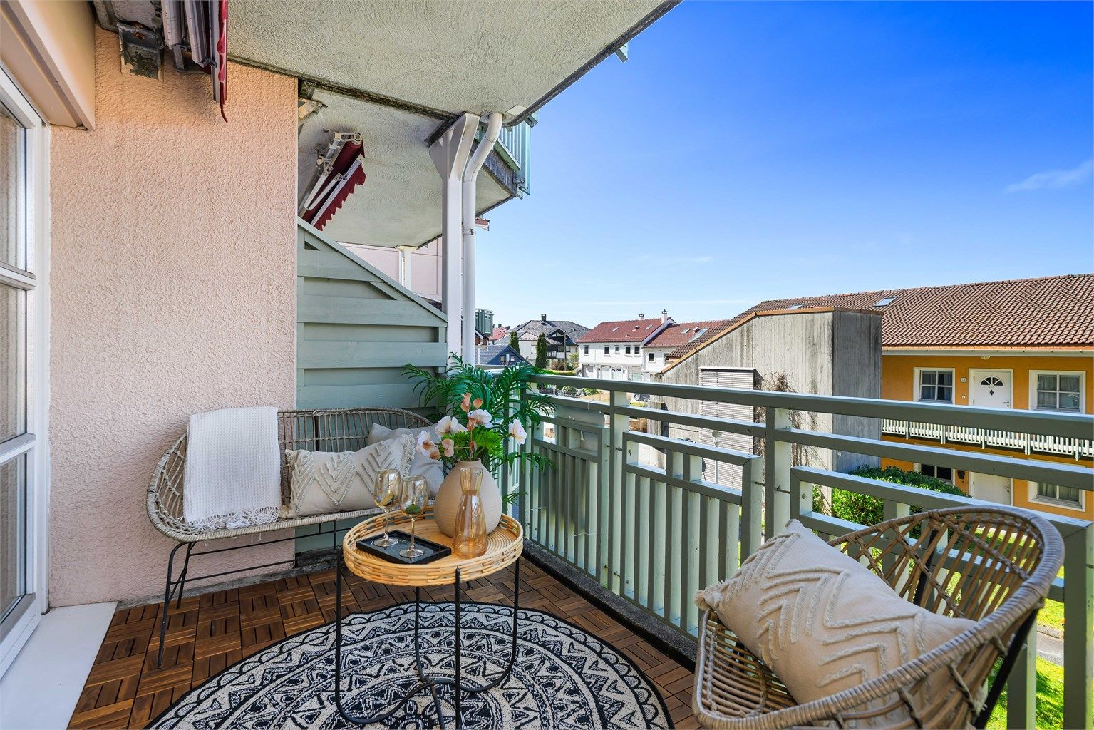 Overbygd som gir allsidig bruk hele året.  