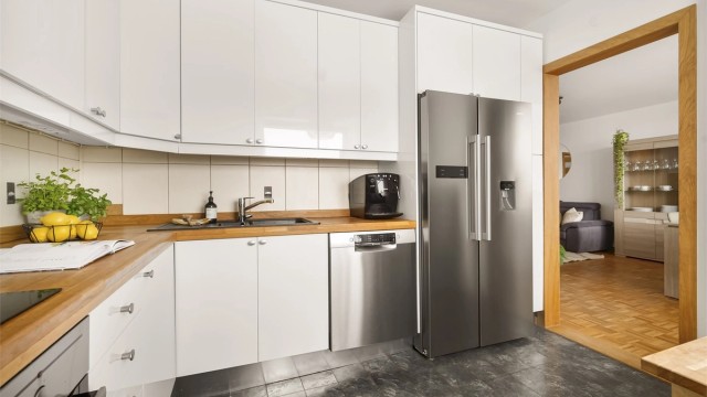 Hvitevarer medfølger. Se salgsoppgave for ytterligere informasjon.