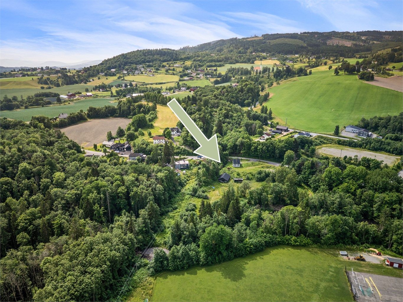 Eiendommen strekker seg over ca. 15,8 mål og gir et unikt utgangspunkt for å realisere drømmen om et småbruk.
Foto: Ole Thoresen.
