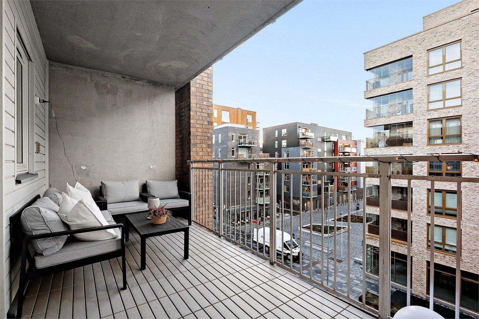 Balkong (vendt mot Lørenveien)