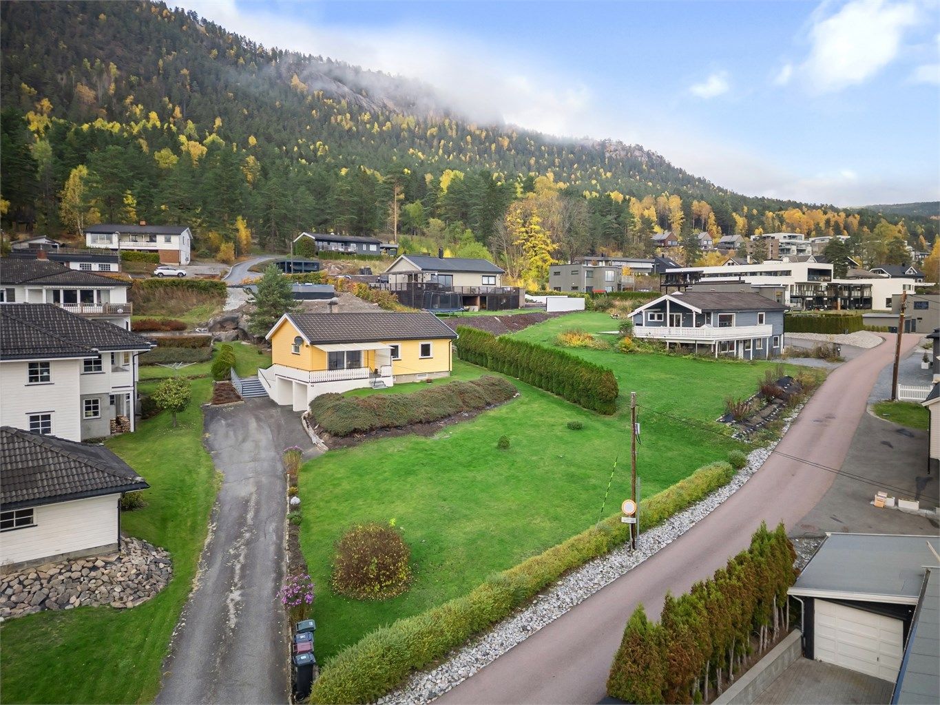 Enebolig beliggende i et barnevennlig og attraktivt boligområde