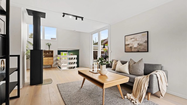 Lene Hviding v/Krogsveen har gleden av å presentere Hallingstien 7.