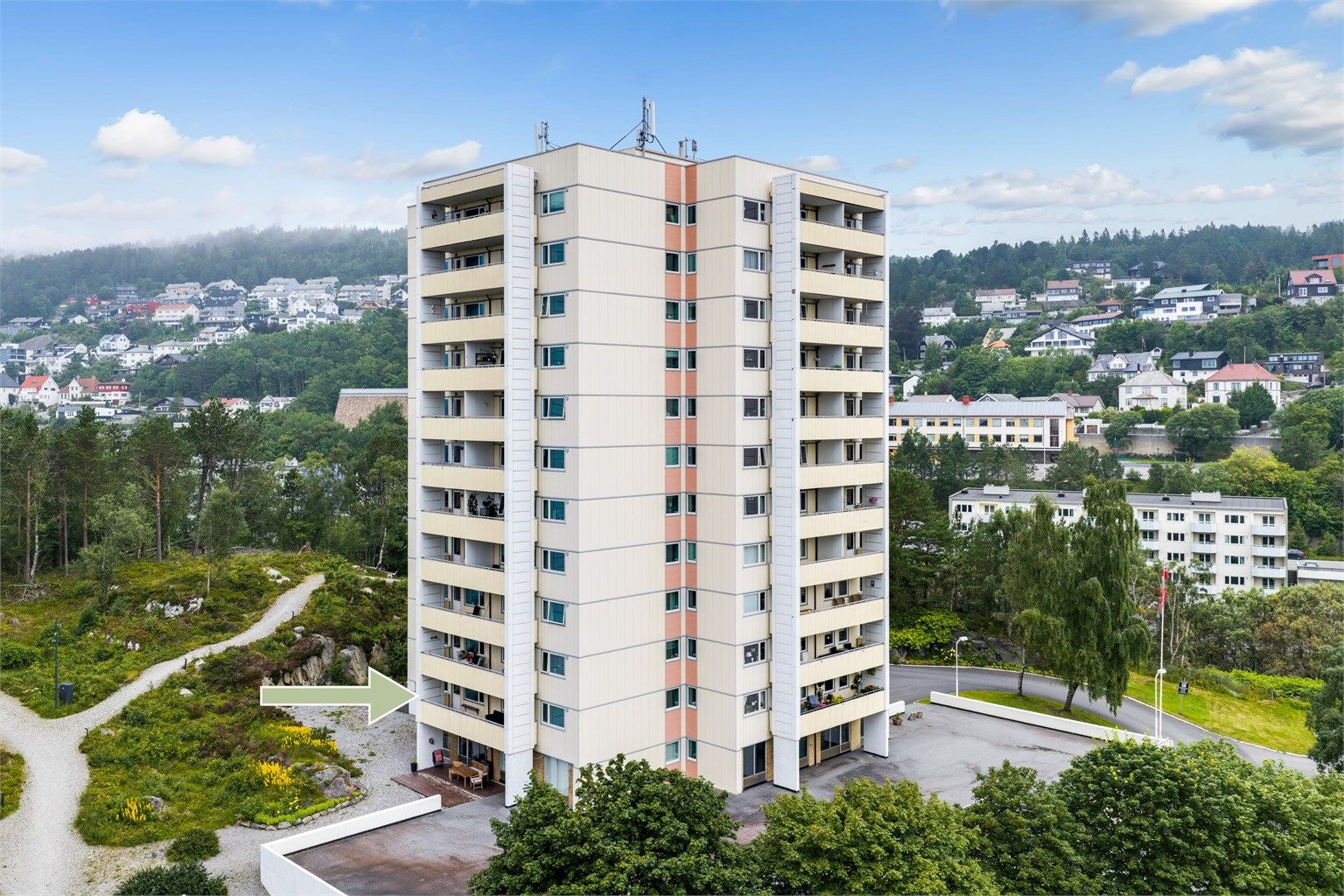 Velkommen til Sjømannsvegen 10 presentert av Eiendomsmegler Geir Kristian Ødegård og Preben Willmann
Foto: Geir Bjørndal Srisoi