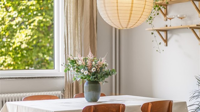 Videre inn i boligen.
