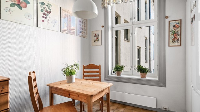 Her er det også god plass til en koselig frokostbord.