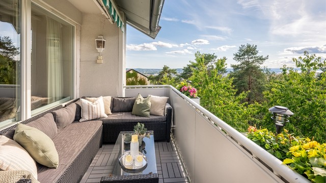 God plass til sittegruppe og grill