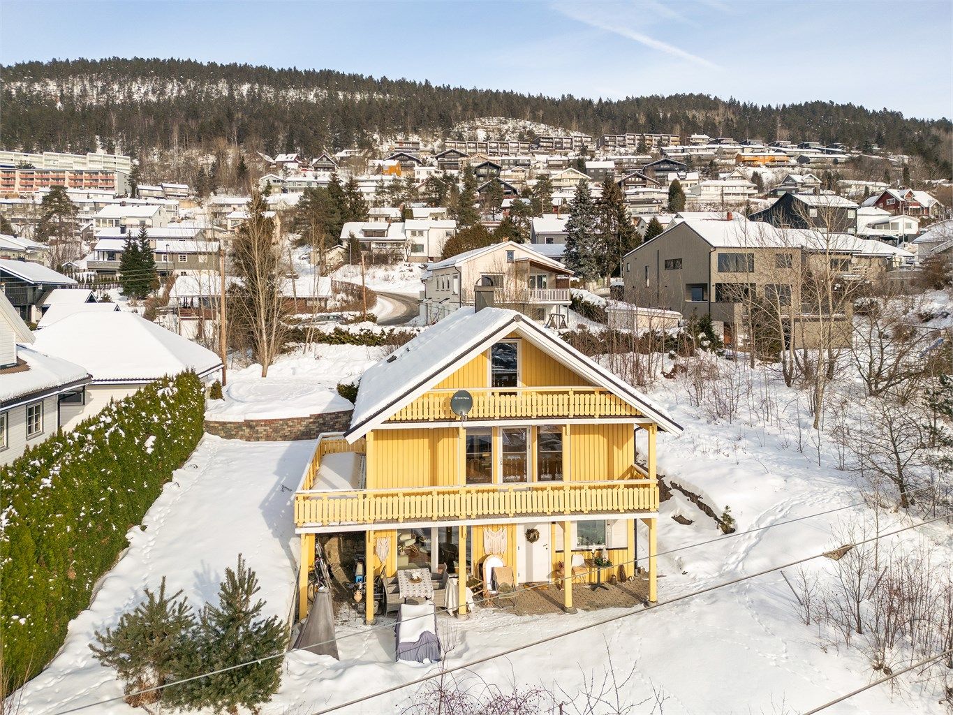Praktisk enebolig med separat 2-roms utleiedel i kjelleren, som gir mulighet for gode leieinntekter. 
Foto: Stine Prøitz Jørgensen