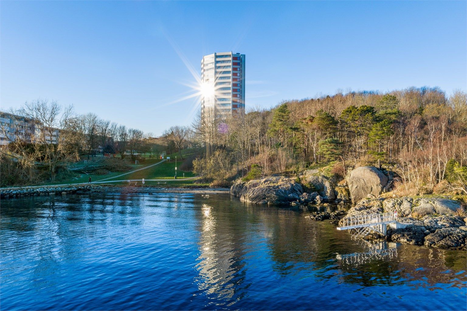 Flott badeplass i Emmausbukta, like nedenfor Rosenli.
