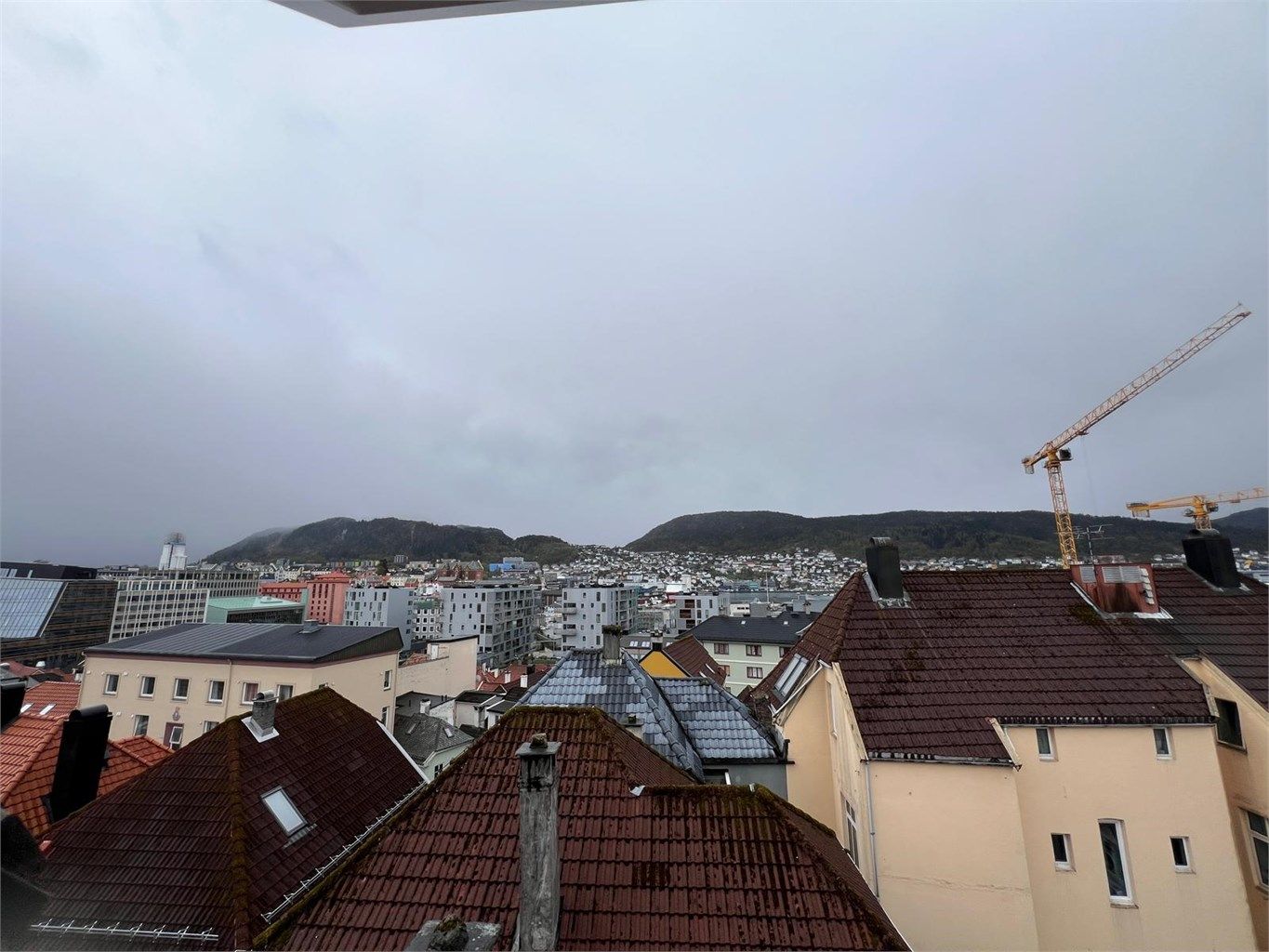 Utsikt fra loftsvindu