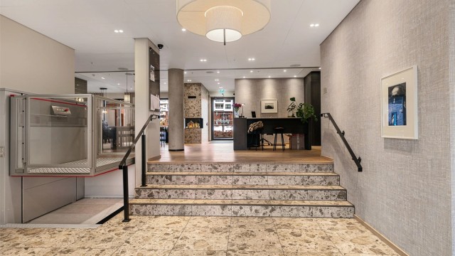 HC-vennlig inngang til bygget Selvaag +