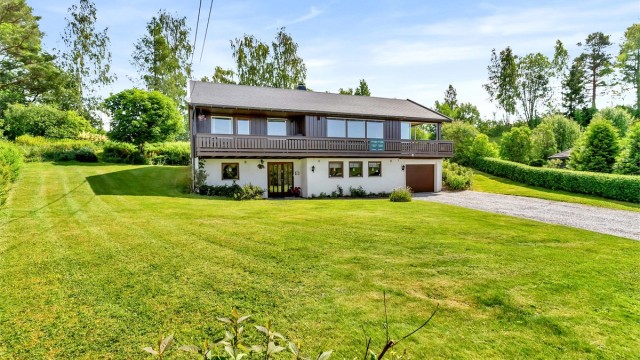 Eiendomsmegler Krogsveen avd. Årnes har gleden av å presentere Svingen 10!