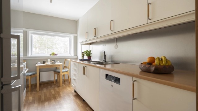 Den gode benkeplassen gjør det enkelt å diske opp lekre retter